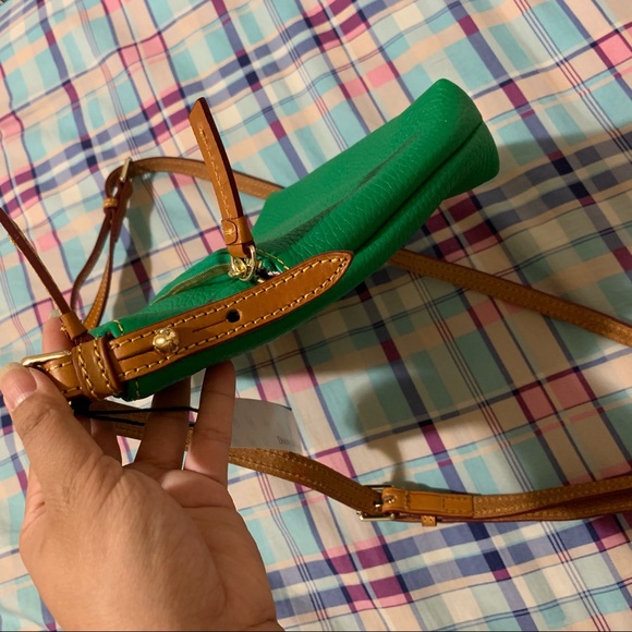 NWT Dooney & Bourke Letter Carrier in Green - Picture 5 of 7